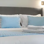 North View 4*