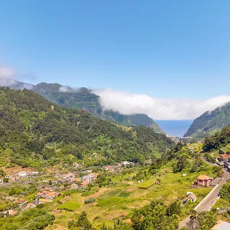 North View Πανσιόν