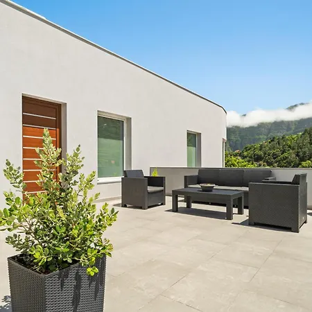 North View 3* Senhora do Rosário