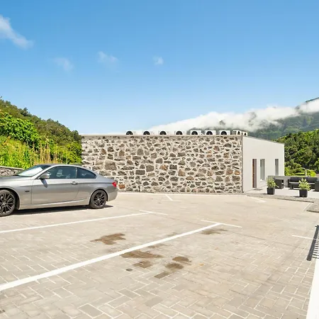 Πανσιόν North View